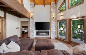 Paradise Cove Lakehouse | Timber-Frame Luxury on the Water - Streetman, Texas