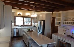 Paradise Cove Lakehouse | Timber-Frame Luxury on the Water - Streetman, Texas