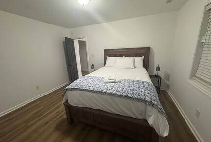 Cozy Hidden Woodland Retreat Near the Lake - Moneta, Virginia