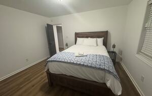 Cozy Hidden Woodland Retreat Near the Lake - Moneta, Virginia