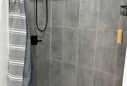 Cozy Hidden Woodland Retreat Near the Lake - Moneta, Virginia