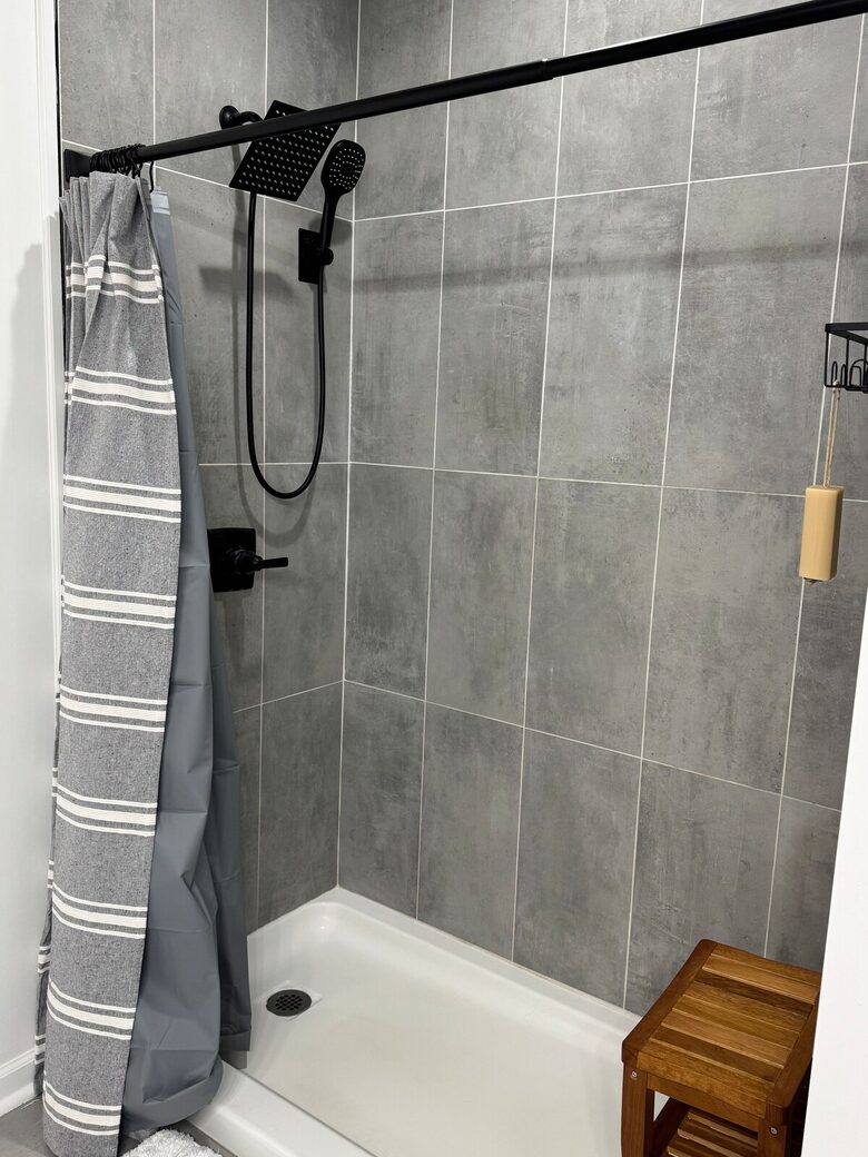 Cozy Hidden Woodland Retreat Near the Lake - Moneta, Virginia