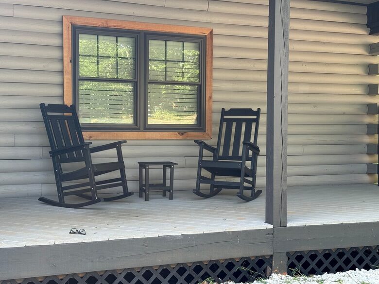 Cozy Hidden Woodland Retreat Near the Lake - Moneta, Virginia