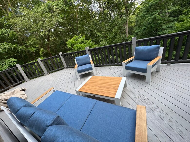 Cozy Hidden Woodland Retreat Near the Lake - Moneta, Virginia