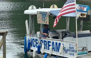 Cozy Hidden Woodland Retreat Near the Lake - Moneta, Virginia