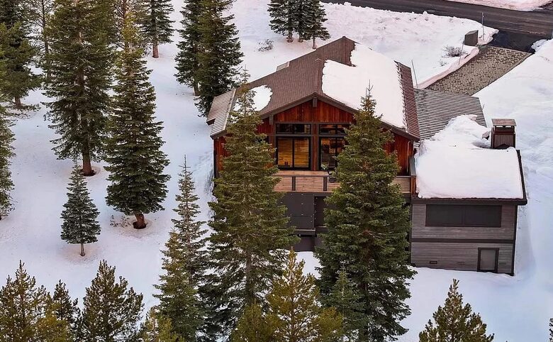Award Winning Posh Truckee Ski Home by the Slopes - Truckee, California