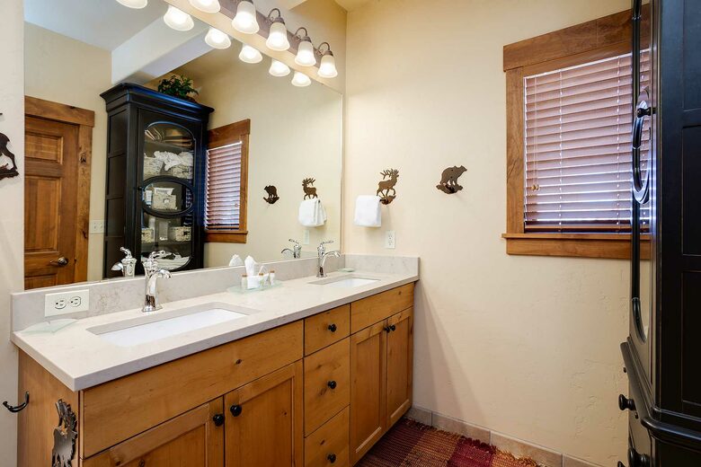 Timberline Lodge at Trappeur's Crossing - Steamboat Springs, Colorado