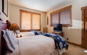 Timberline Lodge at Trappeur's Crossing - Steamboat Springs, Colorado