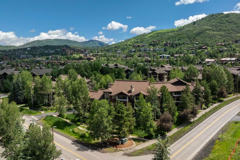 Timberline Lodge at Trappeur's Crossing - Steamboat Springs, Colorado