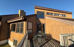 Cozy Mountain Stay with Short 5 Minute Walk to the Slopes - Hunter, New York