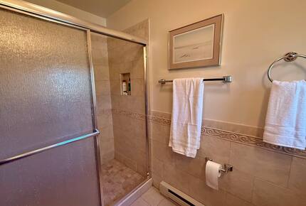 Cozy Mountain Stay with Short 5 Minute Walk to the Slopes - Hunter, New York