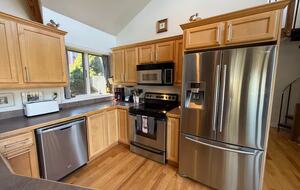 Cozy Mountain Stay with Short 5 Minute Walk to the Slopes - Hunter, New York