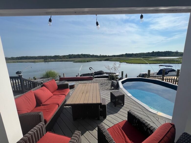 Waterfront Coastal Retreat on Barnegat Bay - Brick, New Jersey