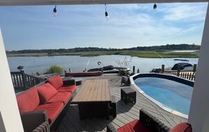 Waterfront Coastal Retreat on Barnegat Bay - Brick, New Jersey