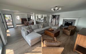 Waterfront Coastal Retreat on Barnegat Bay - Brick, New Jersey