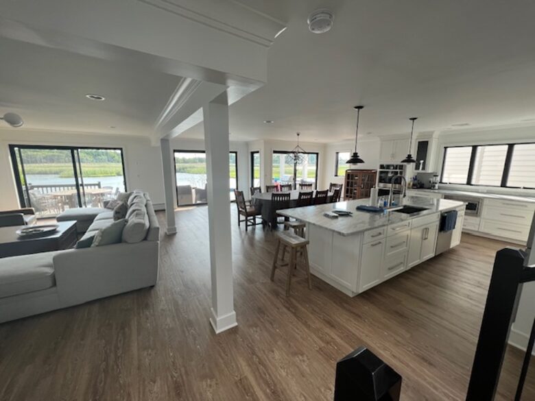 Waterfront Coastal Retreat on Barnegat Bay - Brick, New Jersey