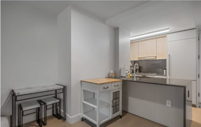 Bright & Stylish Flatiron Residence - New York, New York