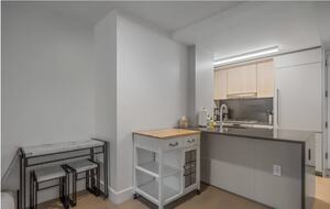 Bright & Stylish Flatiron Residence - New York, New York