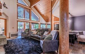 Timber Circle Retreat | Cozy Woodland Home Near Lake of the Woods - Klamath Falls, Oregon