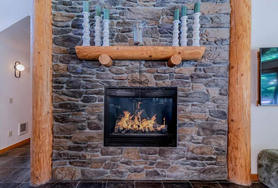 Timber Circle Retreat | Cozy Woodland Home Near Lake of the Woods - Klamath Falls, Oregon