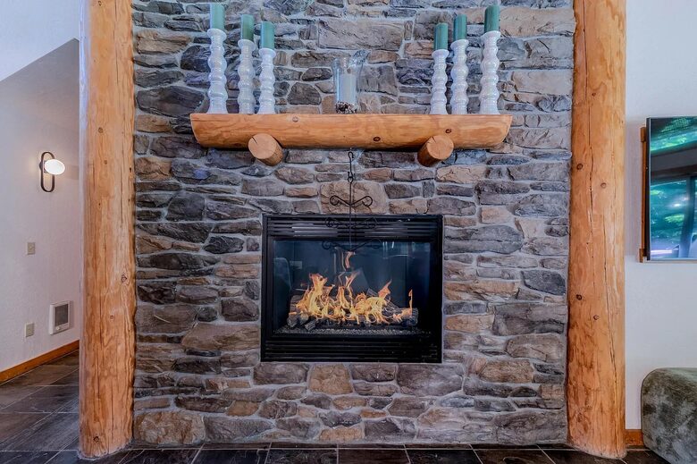 Timber Circle Retreat | Cozy Woodland Home Near Lake of the Woods - Klamath Falls, Oregon