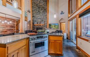 Timber Circle Retreat | Cozy Woodland Home Near Lake of the Woods - Klamath Falls, Oregon