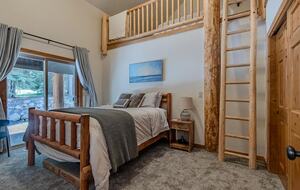 Timber Circle Retreat | Cozy Woodland Home Near Lake of the Woods - Klamath Falls, Oregon