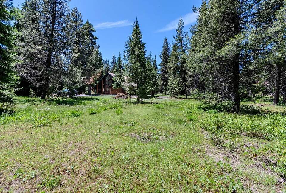 Timber Circle Retreat | Cozy Woodland Home Near Lake of the Woods - Klamath Falls, Oregon