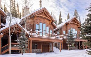 Equity Residences, Ski-In/Ski-Out Chalet at Big Sky Resort - Big Sky, Montana