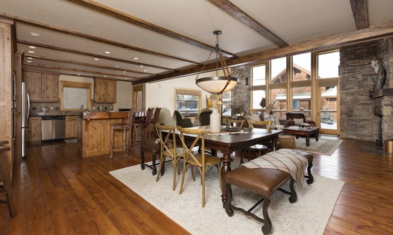 Equity Residences, Ski-In/Ski-Out Chalet at Big Sky Resort - Big Sky, Montana