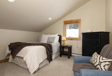 Equity Residences, Ski-In/Ski-Out Chalet at Big Sky Resort - Big Sky, Montana