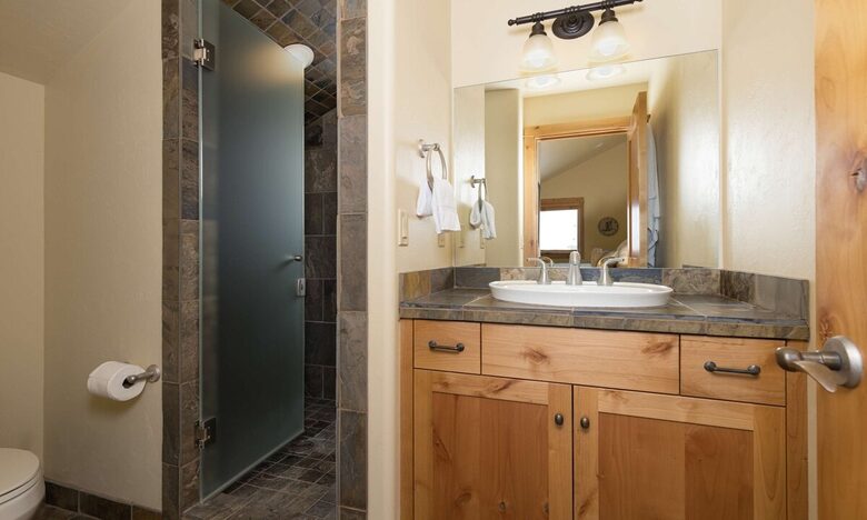 Equity Residences, Ski-In/Ski-Out Chalet at Big Sky Resort - Big Sky, Montana