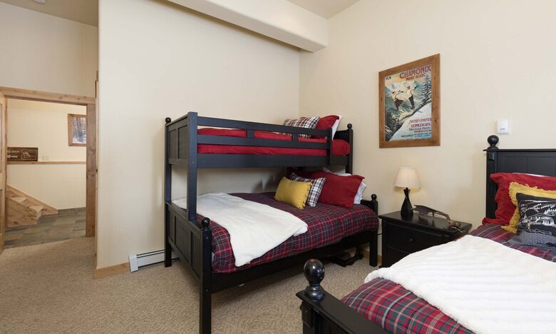 Equity Residences, Ski-In/Ski-Out Chalet at Big Sky Resort - Big Sky, Montana