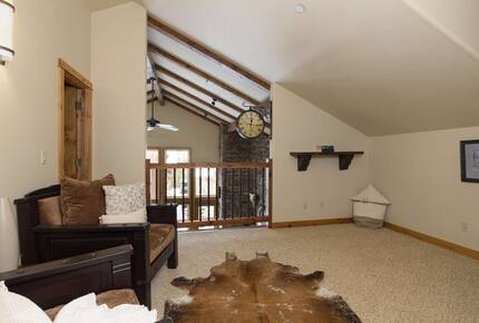 Equity Residences, Ski-In/Ski-Out Chalet at Big Sky Resort - Big Sky, Montana