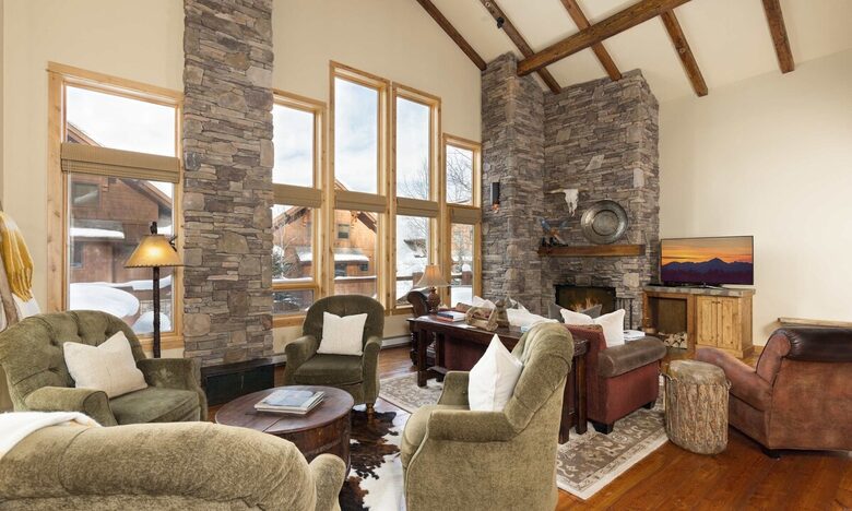 Equity Residences, Ski-In/Ski-Out Chalet at Big Sky Resort - Big Sky, Montana