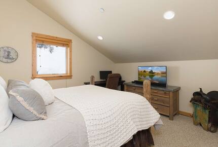 Equity Residences, Ski-In/Ski-Out Chalet at Big Sky Resort - Big Sky, Montana