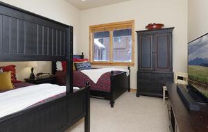 Equity Residences, Ski-In/Ski-Out Chalet at Big Sky Resort - Big Sky, Montana