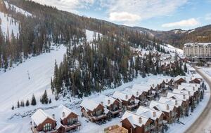 Equity Residences, Ski-In/Ski-Out Chalet at Big Sky Resort - Big Sky, Montana