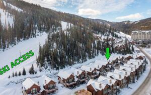 Equity Residences, Ski-In/Ski-Out Chalet at Big Sky Resort - Big Sky, Montana