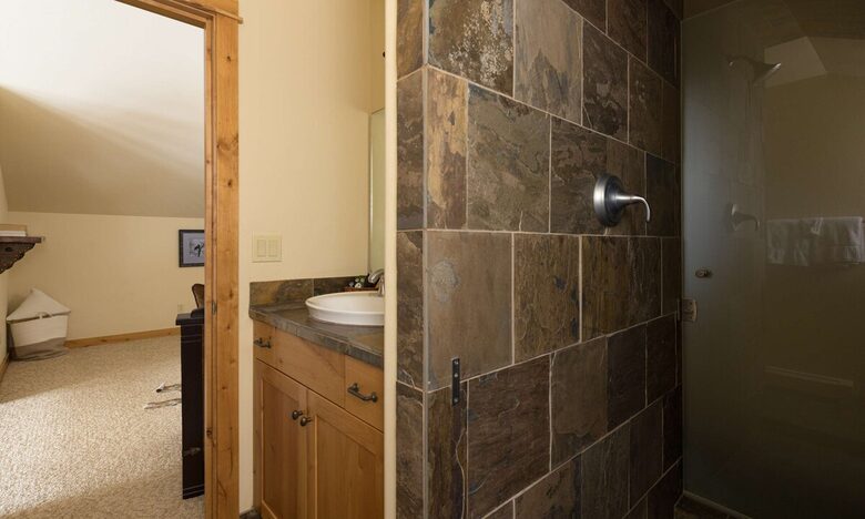 Equity Residences, Ski-In/Ski-Out Chalet at Big Sky Resort - Big Sky, Montana