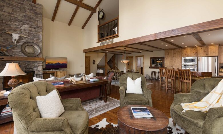 Equity Residences, Ski-In/Ski-Out Chalet at Big Sky Resort - Big Sky, Montana