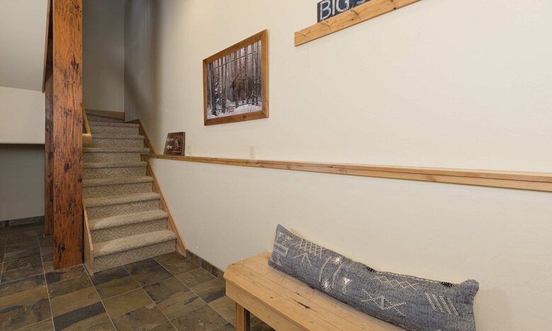 Equity Residences, Ski-In/Ski-Out Chalet at Big Sky Resort - Big Sky, Montana