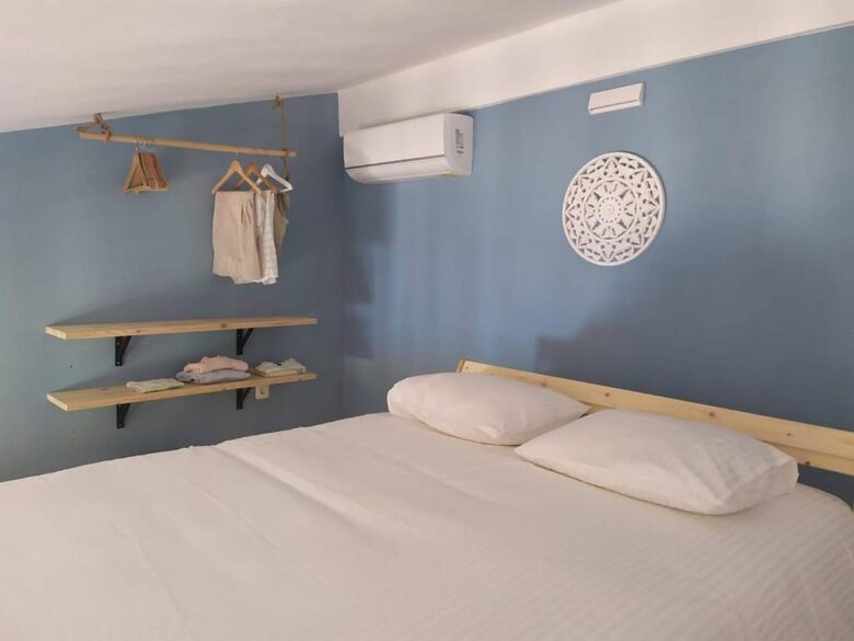 Elegant Farm-Style Escape - Povoa Da Isenta, Portugal