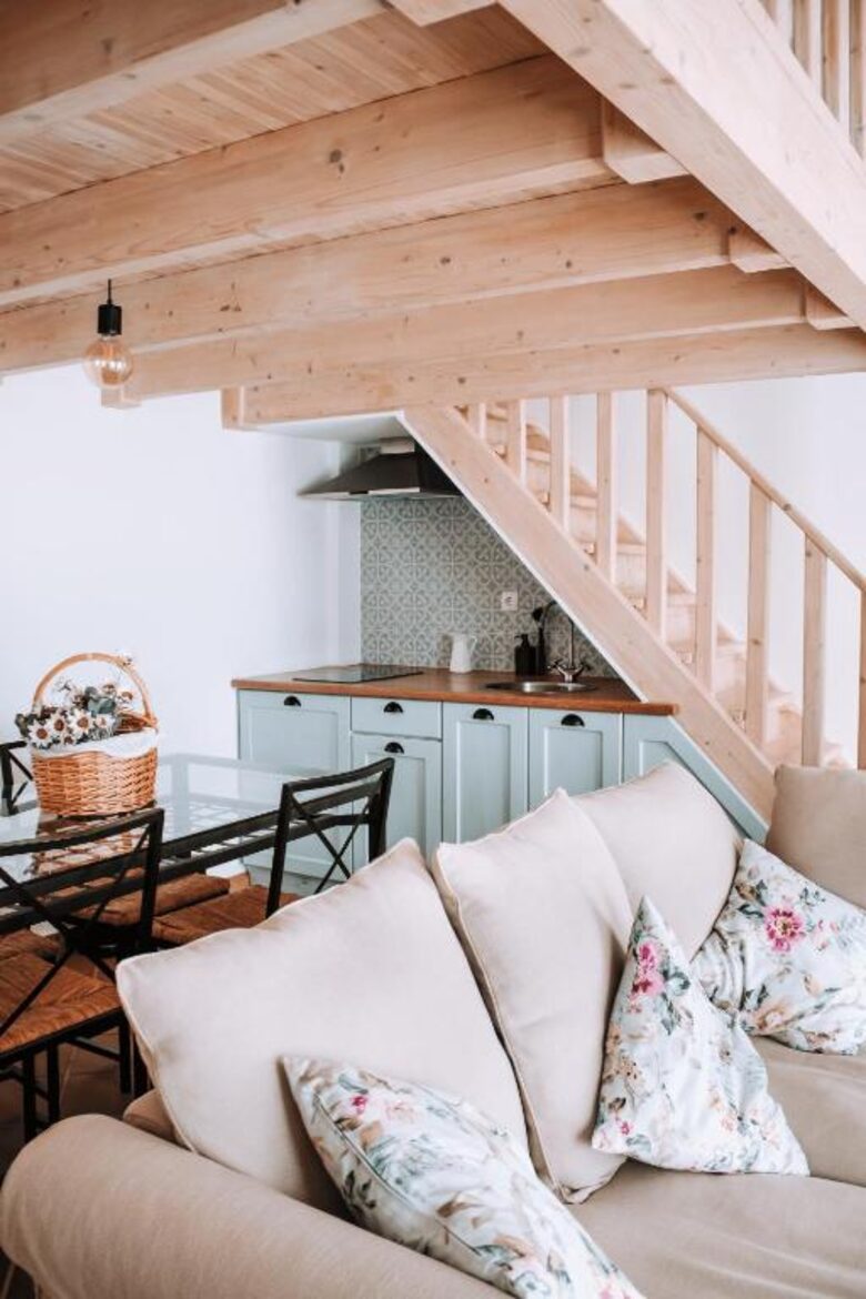 Elegant Farm-Style Escape - Povoa Da Isenta, Portugal