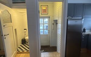 Inviting Town-Center residence With Cozy Lower Lounge - Akureyri, Iceland