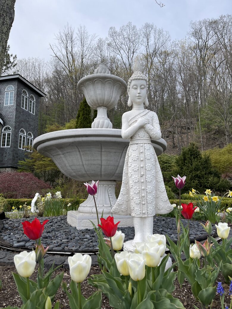 Easter's First Blooms at the Estate and Late April Exclusive Tulip Extravaganza - Woodstock, New York