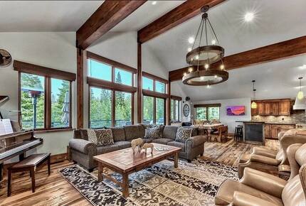 Award Winning Posh Truckee Ski Home by the Slopes - Truckee, California