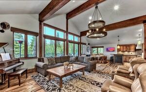 Award Winning Posh Truckee Ski Home by the Slopes - Truckee, California