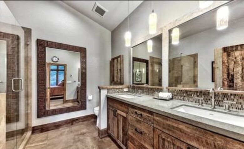 Award Winning Posh Truckee Ski Home by the Slopes - Truckee, California