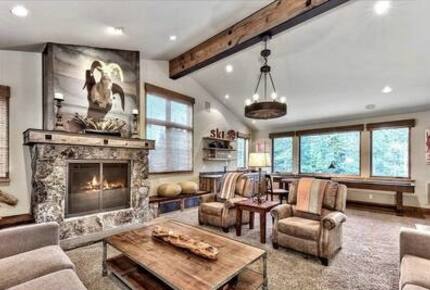 Award Winning Posh Truckee Ski Home by the Slopes - Truckee, California